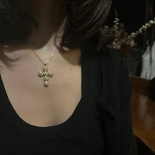 Load image into Gallery viewer, Madonna Necklace
